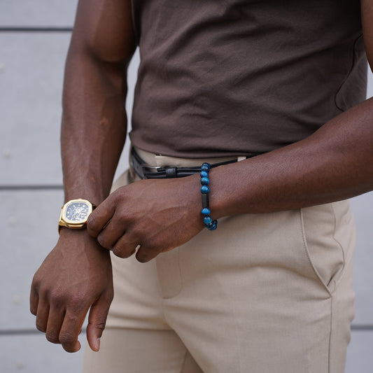 The Benefits of Wearing a Bold Watch