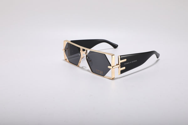 Kairi Oversized Square Sunglasses – Black & Gold UV400