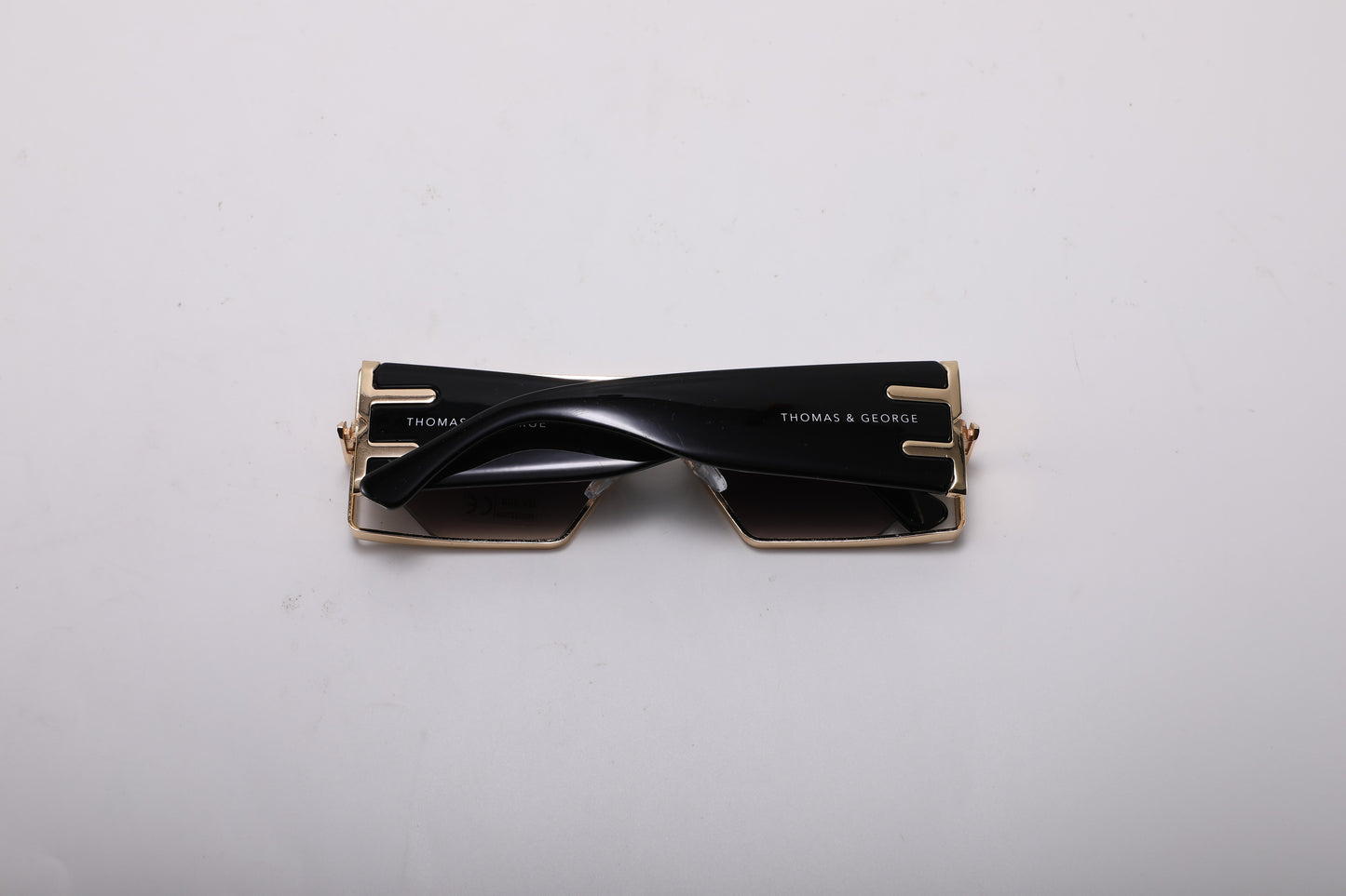 Velondra Oversized Square Sunglasses – Black & Purple UV400
