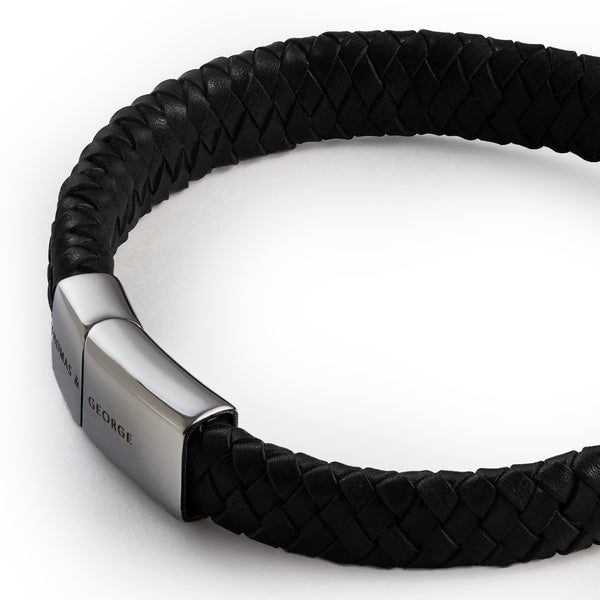 Thomas & George Black Leather Oval Bolo Bracelet with Silver Clasp