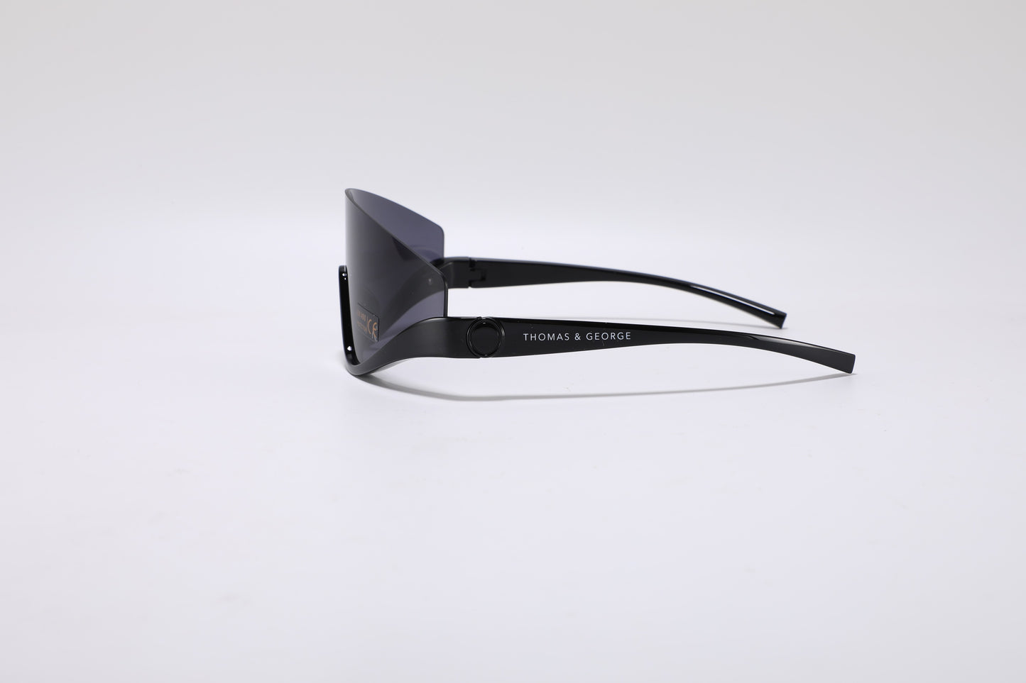 Orama Wraparound Sunglasses – Black UV400