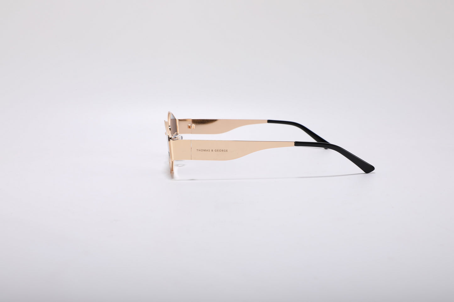 Thomas & George Sunglasses - Guadalajara Black Angled