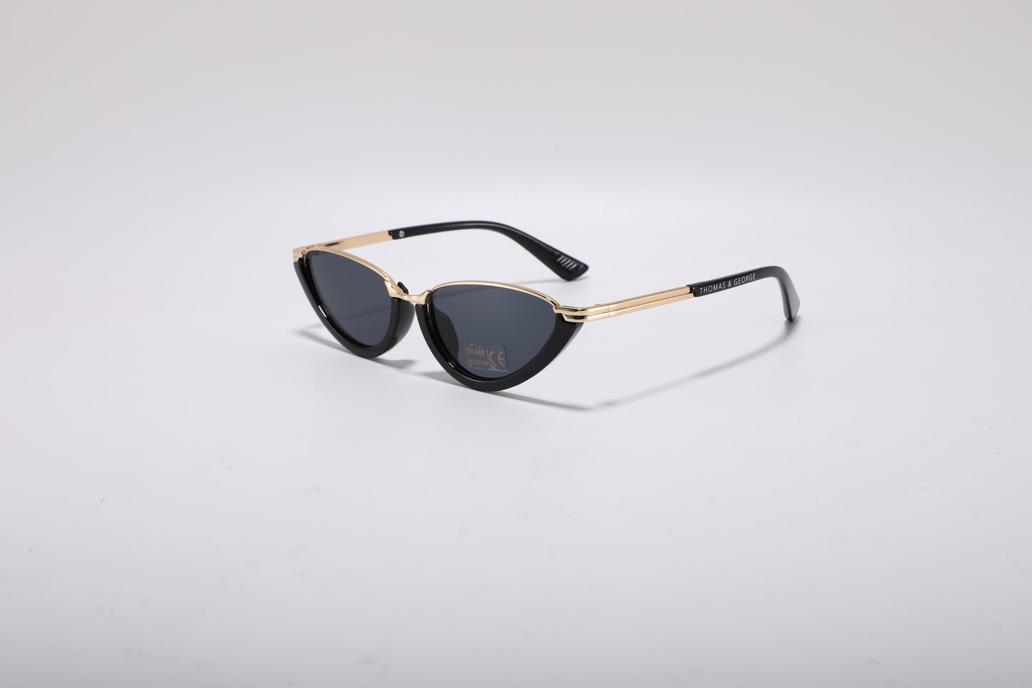Niravelle Slim Cat Eye Sunglasses – Black & Gold UV400