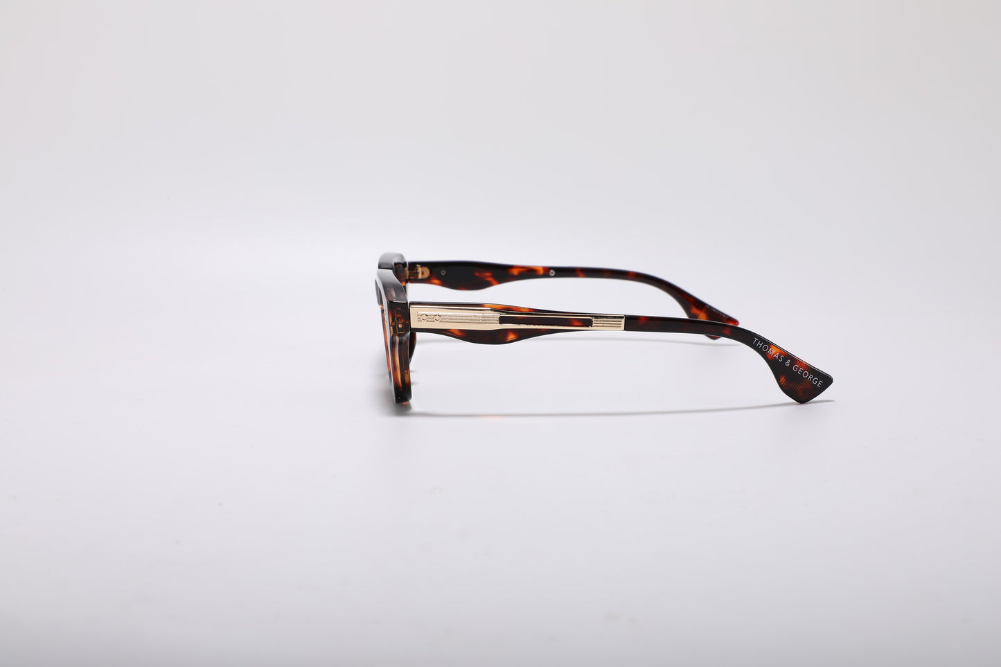 Amalindra Angular Sunglasses – Black & Gold UV400