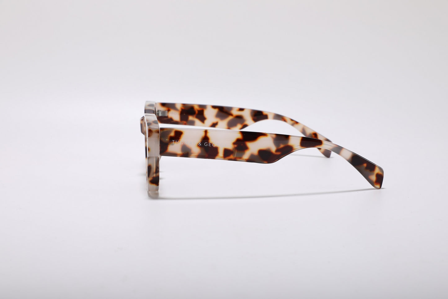 Thomas & George Women's Sunglasses - Luxori