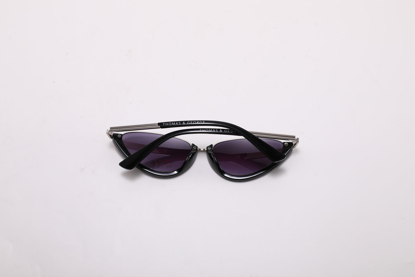 Lirenza Cat Eye Sunglasses – Black & Gold UV400
