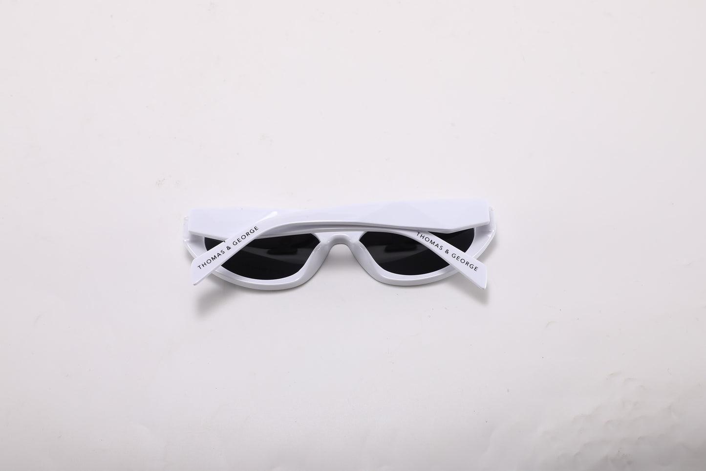 Thelassa Oval Sunglasses – White UV400