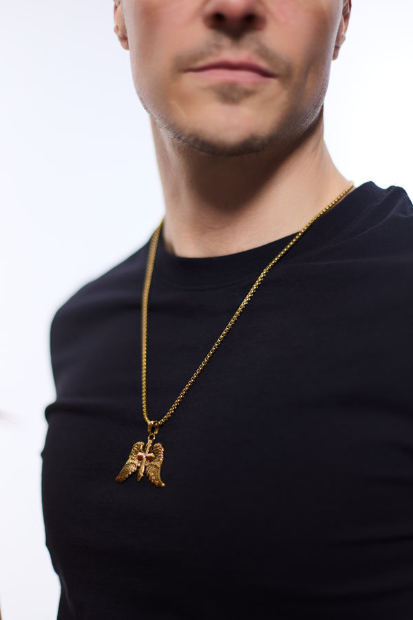 Thomas & George Men’s Winged Cross Pendant Necklace with Angel Wings Neckchain